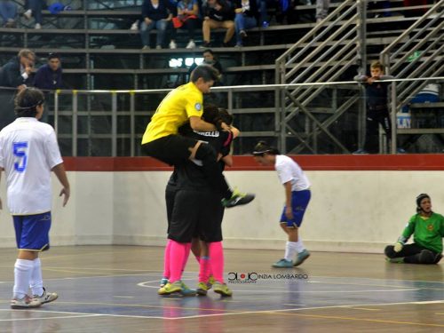 Salvatore Ferrara: “Sporting Locri-Futsal Melito? Derby da vincere per allungare striscia”